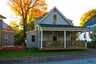 24 Elm St, Houlton, ME 04730 - Photo 1