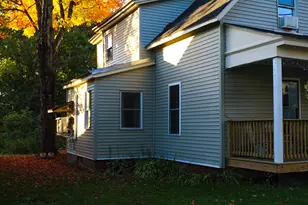 24 Elm St, Houlton, ME 04730 - Photo 5