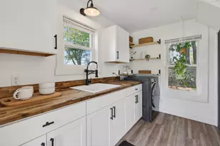40 Webb St, Portland, ME 04102 - Photo 15