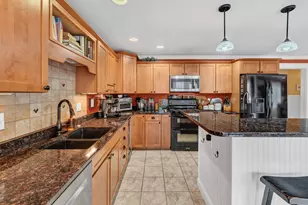 374 Walden Parke Way, Bangor, ME 04401 - Photo 21