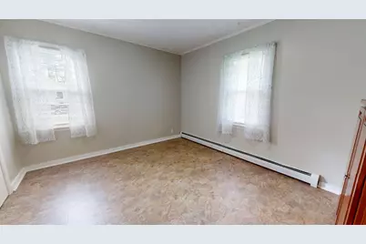 48 S Lisbon Road, Lewiston, ME 04240 - Photo 17