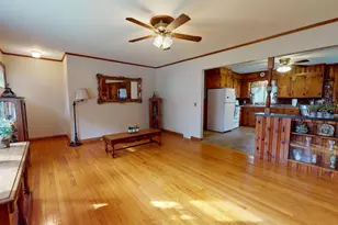 48 S Lisbon Rd, Lewiston, ME 04240 - Photo 9