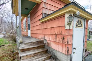 27 Reservoir Ave, Lewiston, ME 04240 - Photo 13