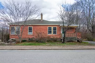 27 Reservoir Ave, Lewiston, ME 04240 - Photo 5