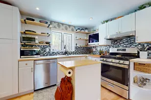 11 Macarthur Ave, Old Orchard Beach, ME 04064 - Photo 11