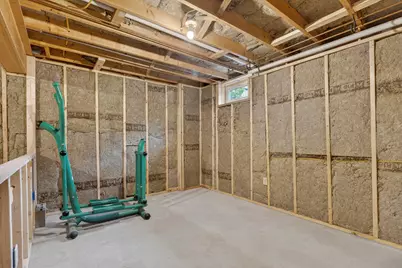 21 Valley Street #8, South Portland, ME 04106 - Photo 21