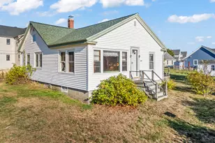 835 Ocean Ave, Wells, ME 04090 - Photo 1