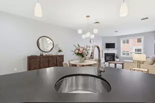 22 Hancock St, Portland, ME 04101 - Photo 13