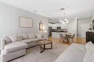22 Hancock St, Portland, ME 04101 - Photo 15
