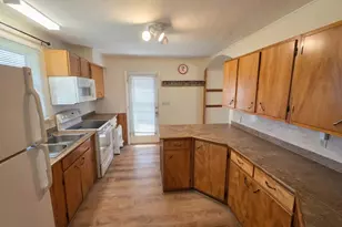 267 Pearl St, Bangor, ME 04401 - Photo 7