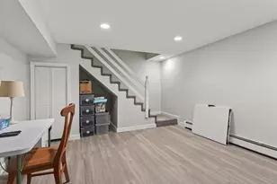 2 Meadow Ln, Falmouth, ME 04105 - Photo 31