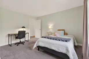 2 Meadow Ln, Falmouth, ME 04105 - Photo 27
