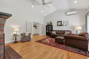 2 Meadow Ln, Falmouth, ME 04105 - Photo 17