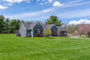 2 Meadow Ln, Falmouth, ME 04105 - Photo 1