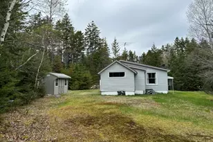 373 Harbor Dr, Tremont, ME 04653 - Photo 13
