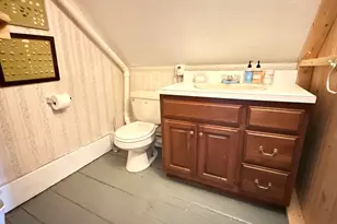 7 Mountain St, Vinalhaven, ME 04863 - Photo 31