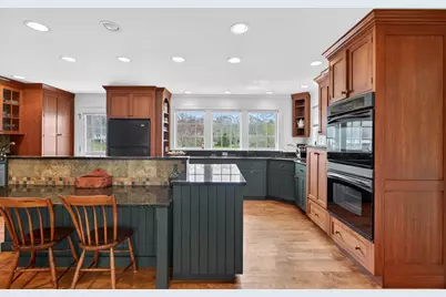 44 Oakwood Drive, Kennebunkport, ME 04046 - Photo 13