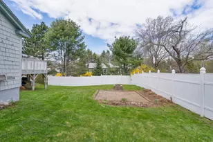 294 Mitchell Rd, Cape Elizabeth, ME 04107 - Photo 7