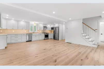 256 Berwick Road, Ogunquit, ME 03907 - Photo 7