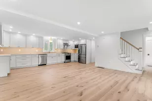 256 Berwick Rd, Ogunquit, ME 03907 - Photo 7