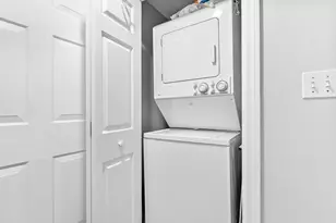 33 Stratford Pl, Kennebunk, ME 04043 - Photo 13