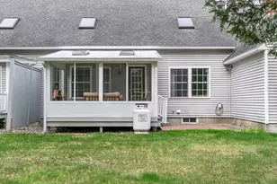 33 Stratford Pl, Kennebunk, ME 04043 - Photo 25
