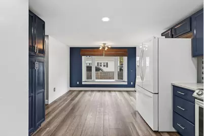 923 Broadway, South Portland, ME 04106 - Photo 7