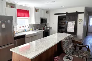 82 Country Wy, North Berwick, ME 03906 - Photo 5