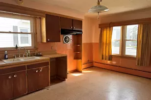 234 Russell St, Lewiston, ME 04240 - Photo 5
