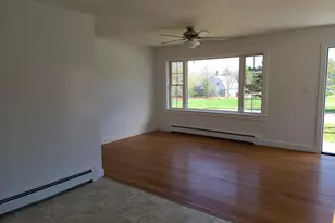 4 Bayview St, Searsport, ME 04974 - Photo 5