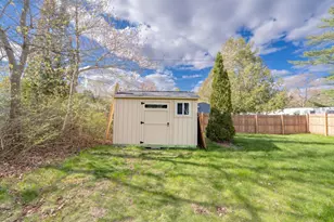 7 Davis St, Brunswick, ME 04011 - Photo 5