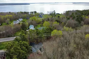 187 W Main St, Searsport, ME 04974 - Photo 29