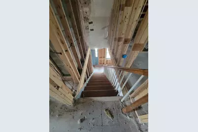 187 W Main Street, Searsport, ME 04974 - Photo 27