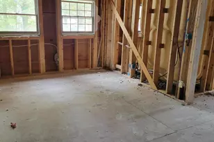 187 W Main St, Searsport, ME 04974 - Photo 19