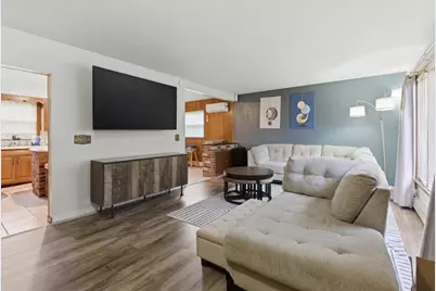 37 Stevens Street, Lewiston, ME 04240 - Photo 9