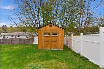 37 Stevens Street, Lewiston, ME 04240 - Photo 49