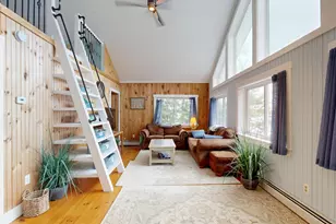 105 Martins Point Rd, Greene, ME 04236 - Photo 9