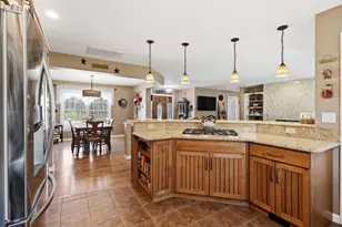 46 Longwood Dr, Gardiner, ME 04345 - Photo 19