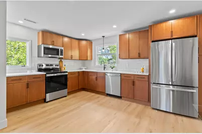 31 Main Street, Kittery, ME 03904 - Photo 11