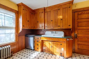 106 Washington St, Camden, ME 04843 - Photo 13