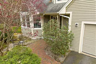 13 Baxter Ln, Brunswick, ME 04011 - Photo 7