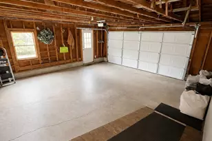 240 Washington St, Brewer, ME 04412 - Photo 15