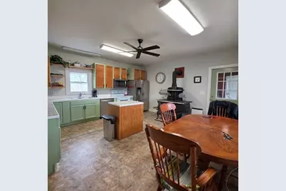 866 Main Street, Lincoln, ME 04457 - Photo 9
