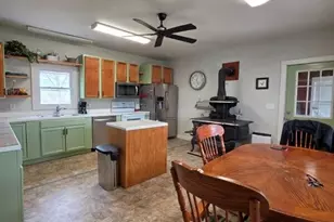 866 Main St, Lincoln, ME 04457 - Photo 9