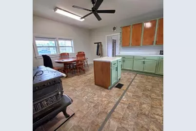 866 Main Street, Lincoln, ME 04457 - Photo 7