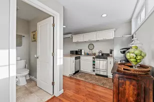 113 Perkins Cove Rd, Ogunquit, ME 03907 - Photo 15