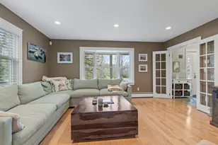20 Ledgewood Dr, Portland, ME 04105 - Photo 9