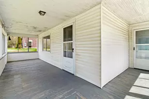 63 Old Rockland St, Rockport, ME 04856 - Photo 19