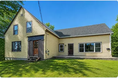 82 Summer Street, Dover Foxcroft, ME 04426 - Photo 3