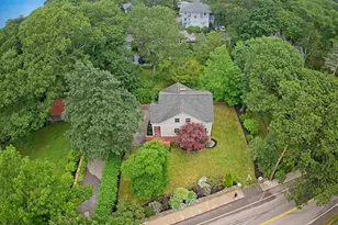920 Shore Rd, Cape Elizabeth, ME 04107 - Photo 3